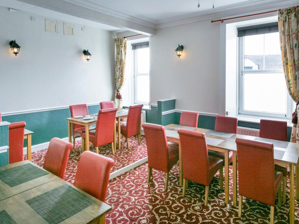 Oyo Lochinvar Hotel غلاسغو المظهر الخارجي الصورة